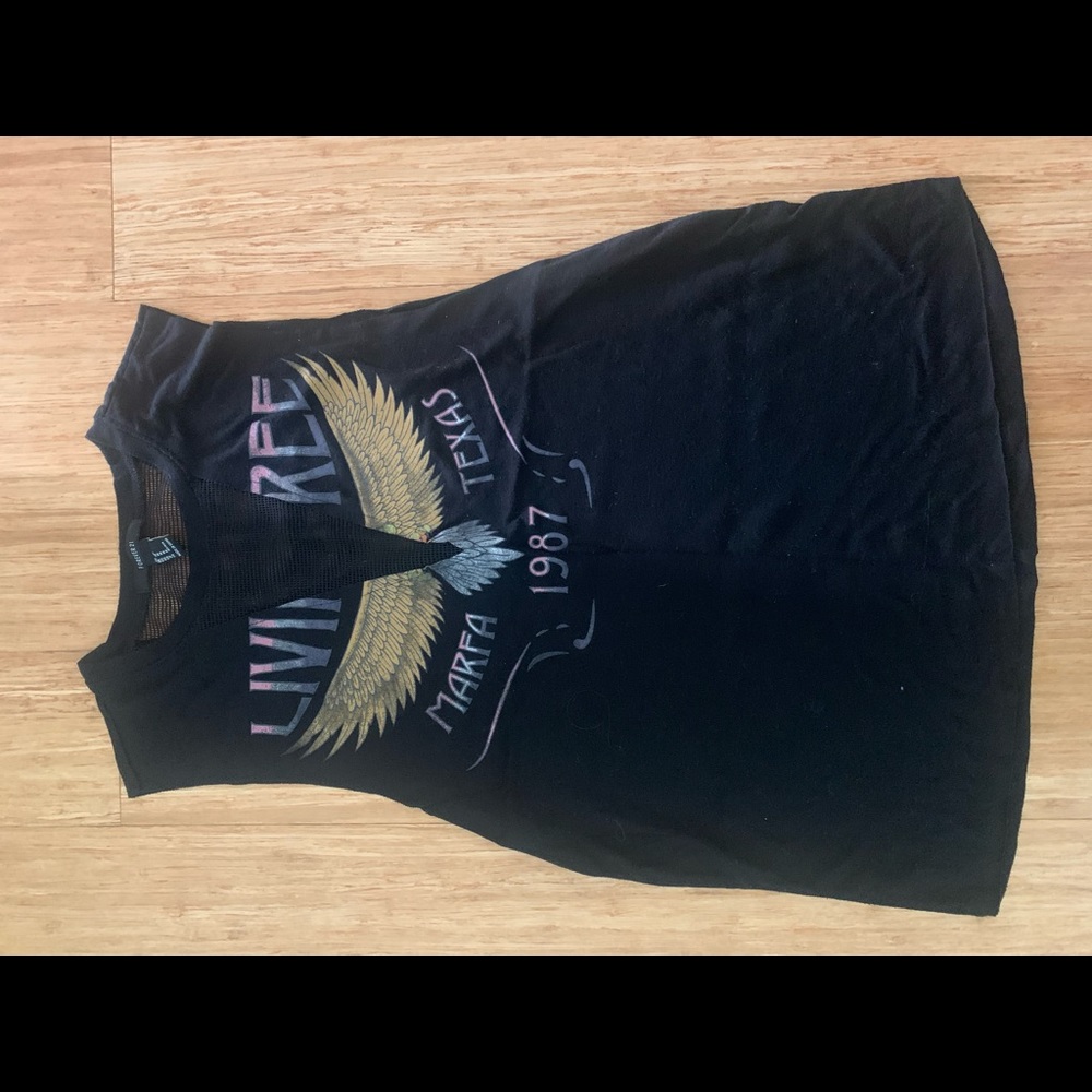 Forever 21 graphic muscle tee size medium